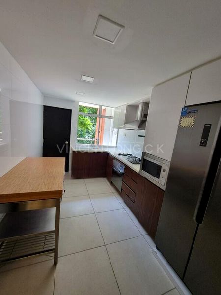 3 Bed Condo for Rent in  134 Watten Estate - Image 12